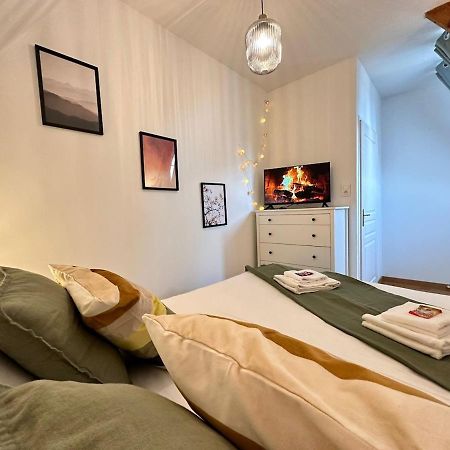 S Bayleved'Air Duplex Vue Chateau, Balneo Et Sauna Sedan Exterior photo