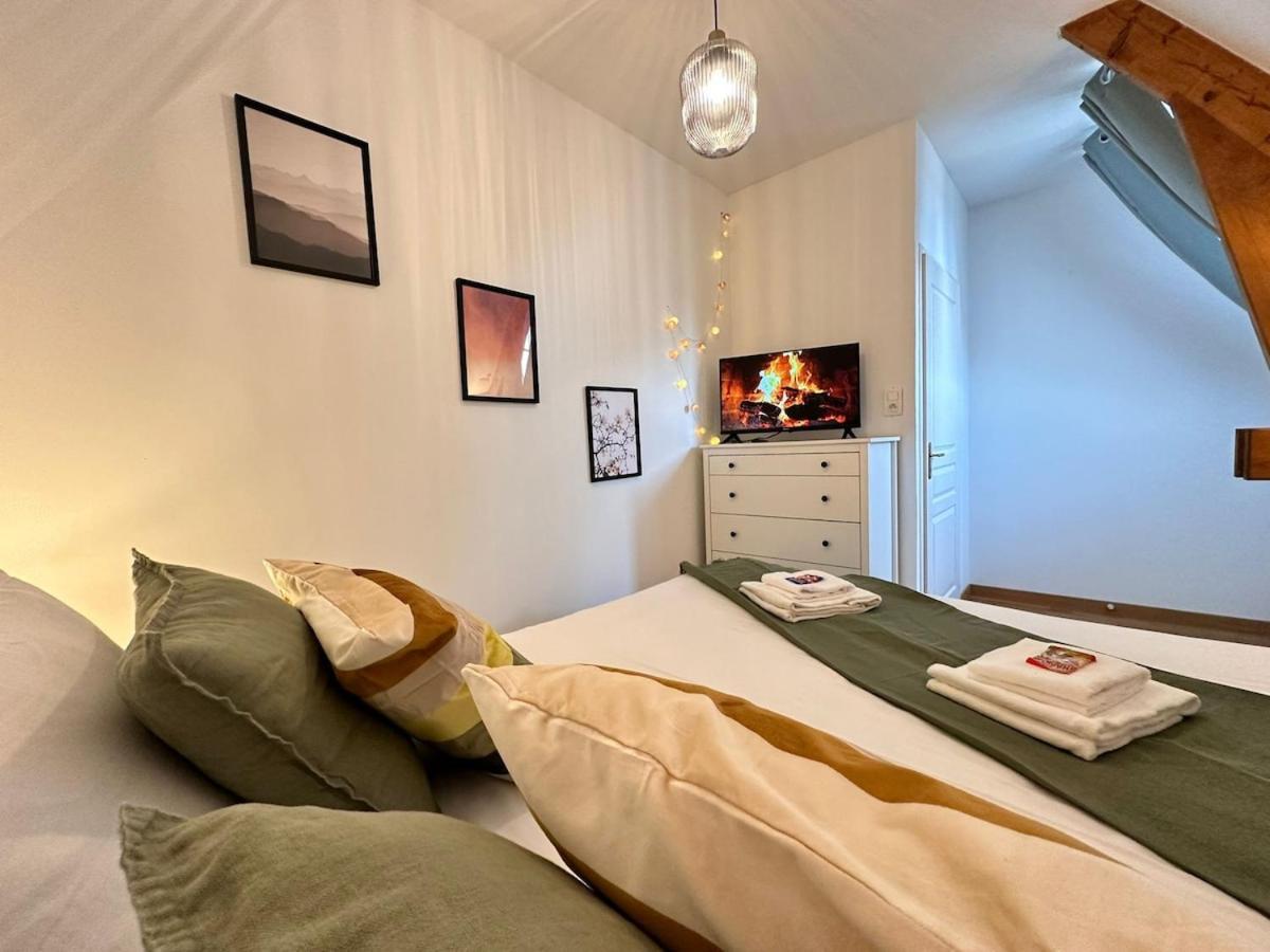S Bayleved'Air Duplex Vue Chateau, Balneo Et Sauna Sedan Exterior photo