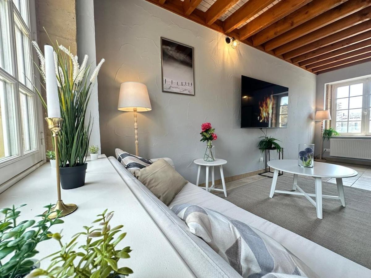 S Bayleved'Air Duplex Vue Chateau, Balneo Et Sauna Sedan Exterior photo